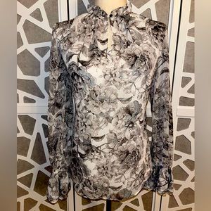 White House Black Market Women’s Floral Black & White Blingy Blouse Size 4